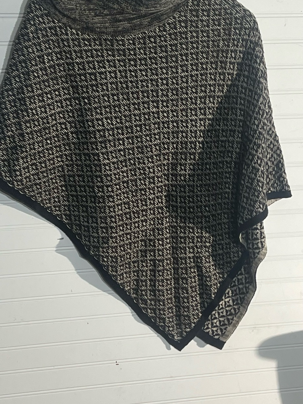 Nomadic Traders Black and Cream Geometric Patterned Knit Cowl Neck Poncho Size S